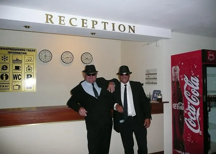 酒店 Family Romantik 3*