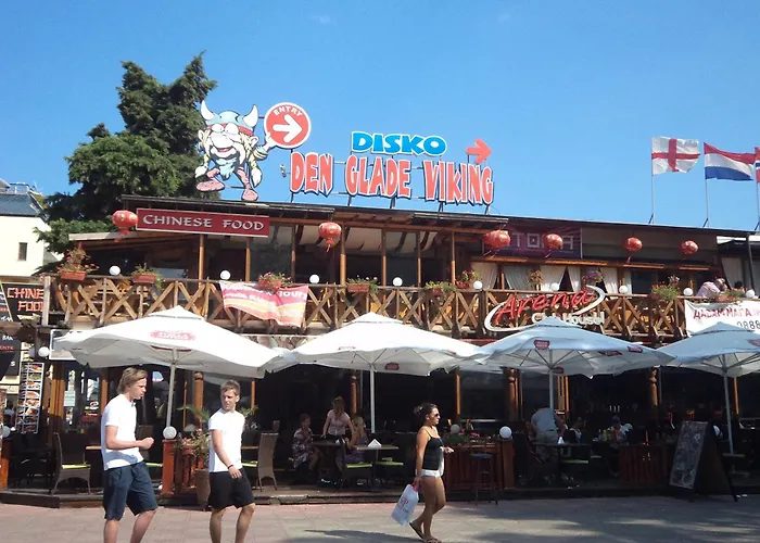 酒店 Family Romantik 阳光海滩