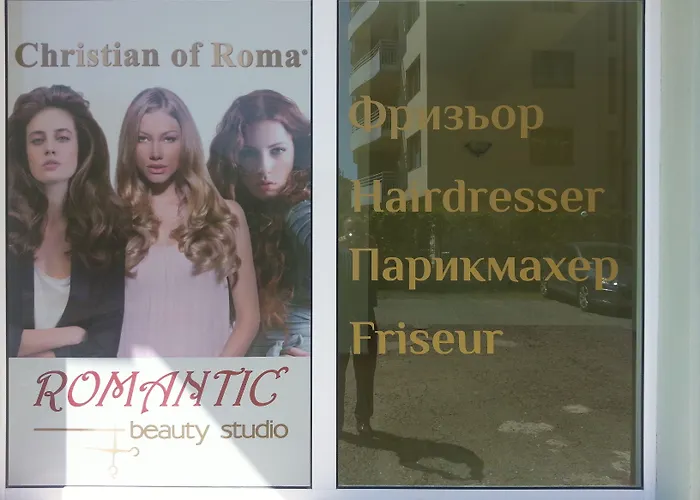 Family Romantik فندق