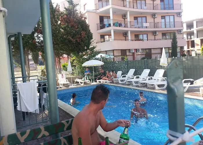 Hotell Family Romantik 3*