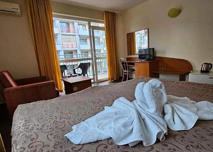 Family Romantik 3* Slăntjev Brjag