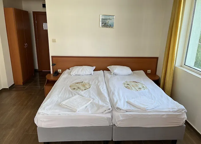 Family Romantik Hotell 3*